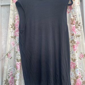 GAP Black sleeves mock turtle neck